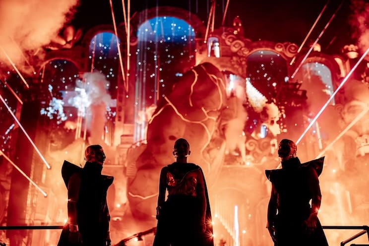 Tomorrowland 2026: lineup completa, date, palchi e artisti del festival EDM in Belgio