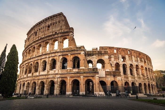 Roma in un giorno: il percorso a piedi tra Colosseo, Foro Romano e Laterano