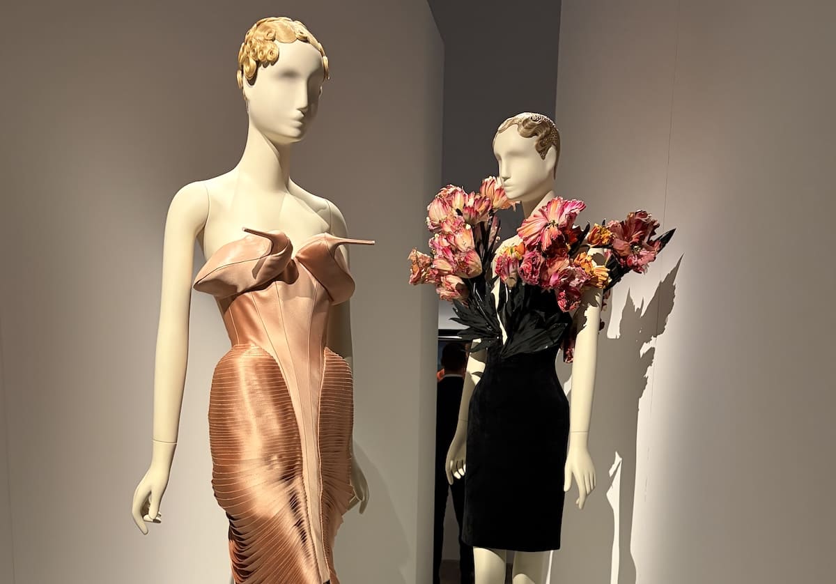 Quando il surrealismo incontra la moda: Palazzo Reale e l'universo creativo di Salvador Dalì