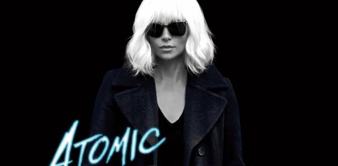 Charlize Theron in Atomic Blonde tratta dalla graphic novel di Anthony Johnston  