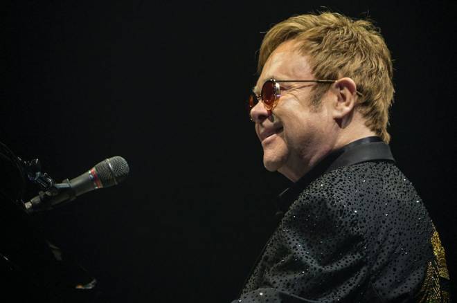 Elton John: il produttore di 'Gnomeo & Juliet: Sherlock Gnomes' è in via di guarigione  