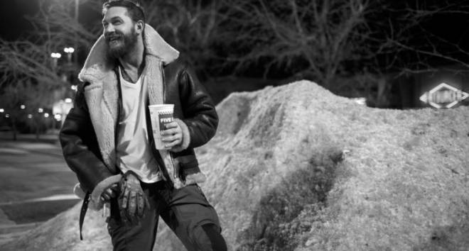 Lo stile delle star: dalla collezione disegnata da Tom Hardy alle borse di Taylor Swift