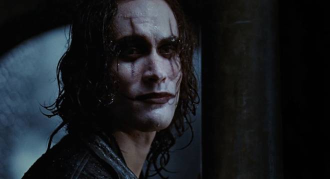 Il Corvo – The Crow, il remake con Jason Momoa del cult anni Novanta